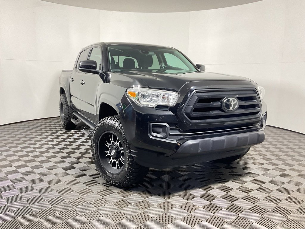 2021 Toyota Tacoma SR's photo