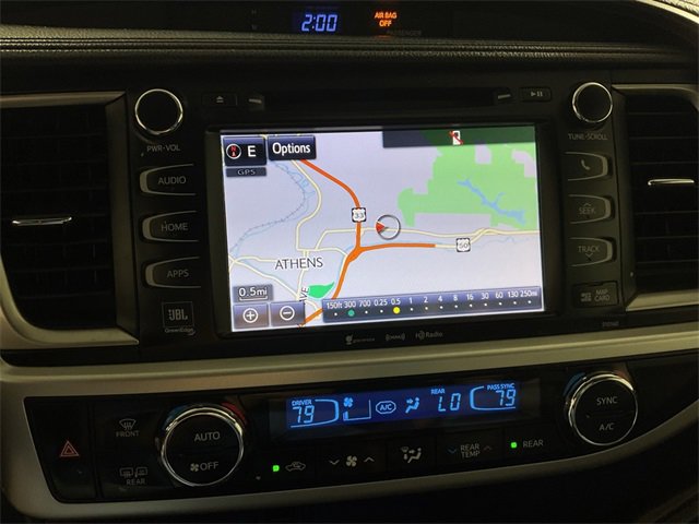 2016 Toyota Highlander Limited photo 3