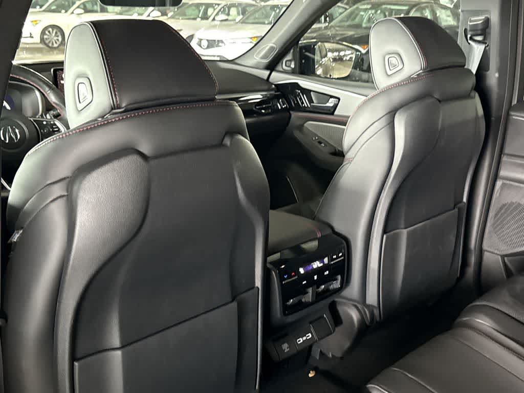 Thumbnail: 2023 Acura MDX - 23