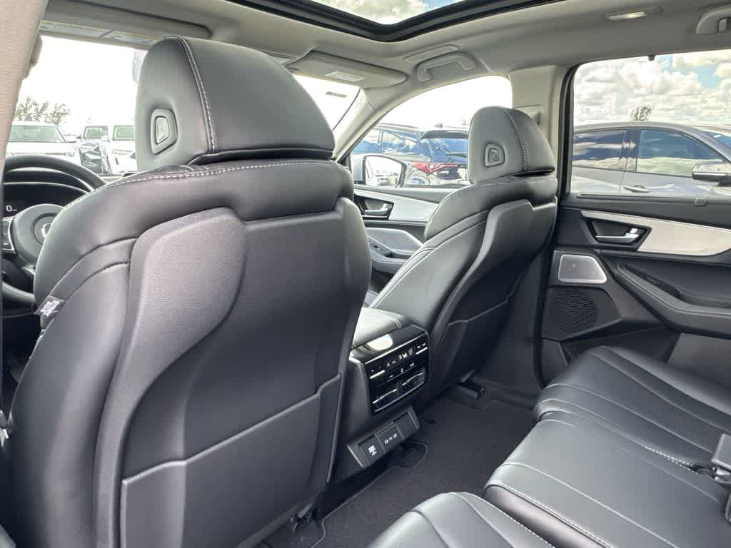 Thumbnail: 2026 Acura MDX - 23