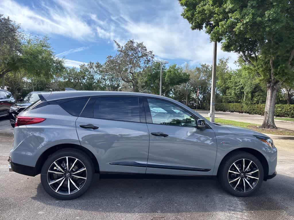 Thumbnail: 2026 Acura RDX - 6