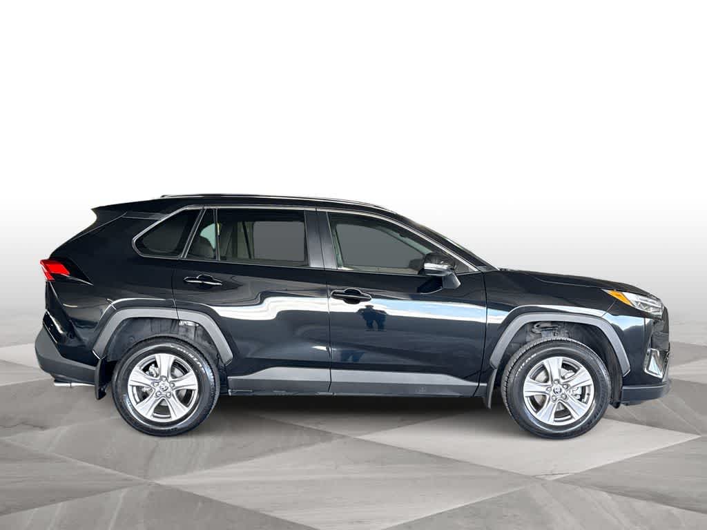 Thumbnail: 2025 Toyota RAV4 - 9