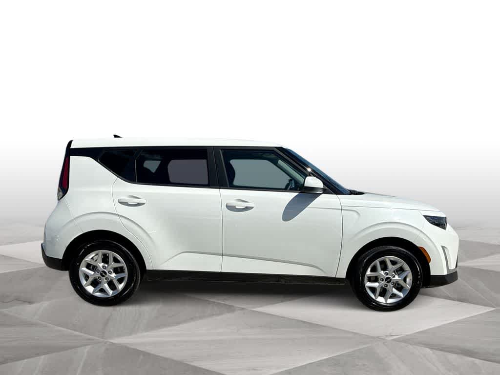 Thumbnail: 2025 Kia Soul - 9