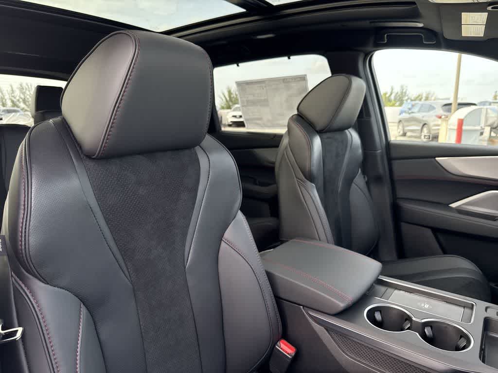 Thumbnail: 2026 Acura MDX - 26