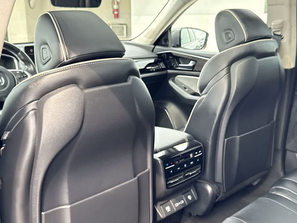 Thumbnail: 2023 Acura MDX - 23