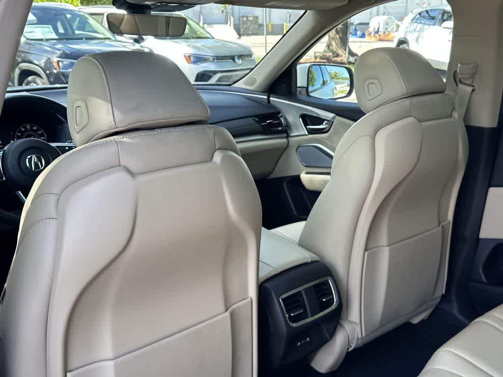 Thumbnail: 2022 Acura RDX - 23