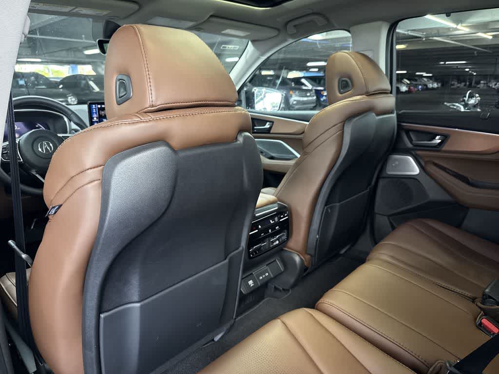 Thumbnail: 2026 Acura MDX - 23