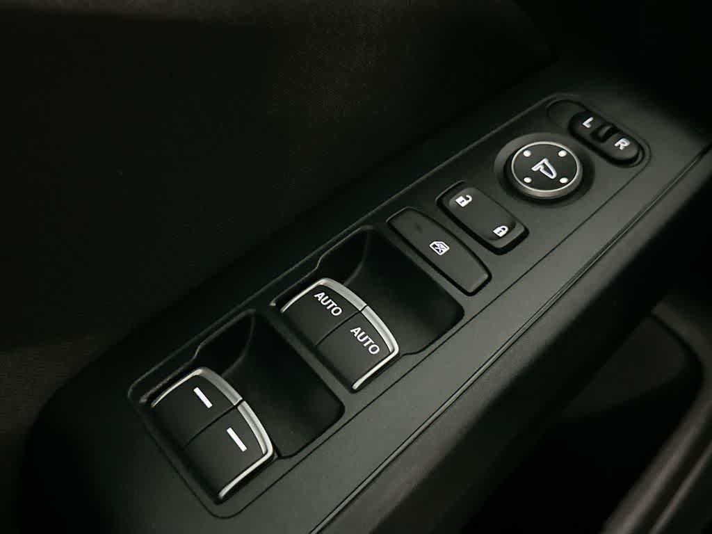 Thumbnail: 2024 Honda Civic - 17