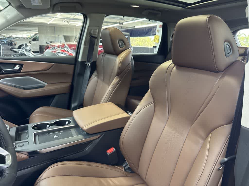 Thumbnail: 2026 Acura MDX - 14