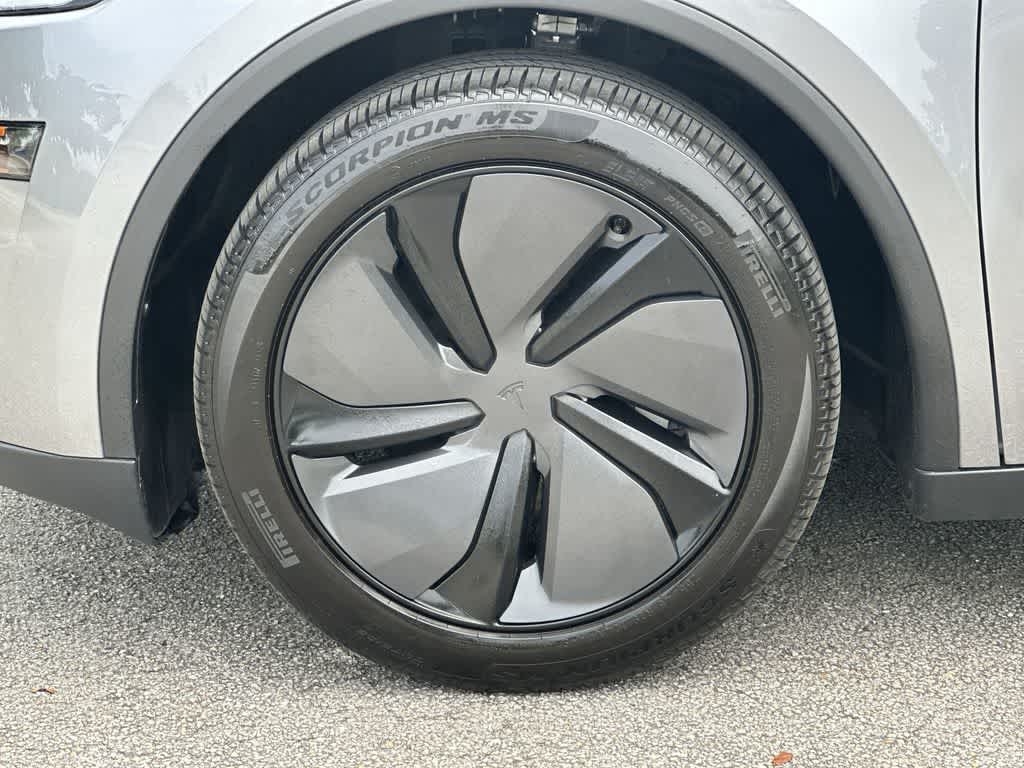 Thumbnail: 2026 Tesla Model Y - 11