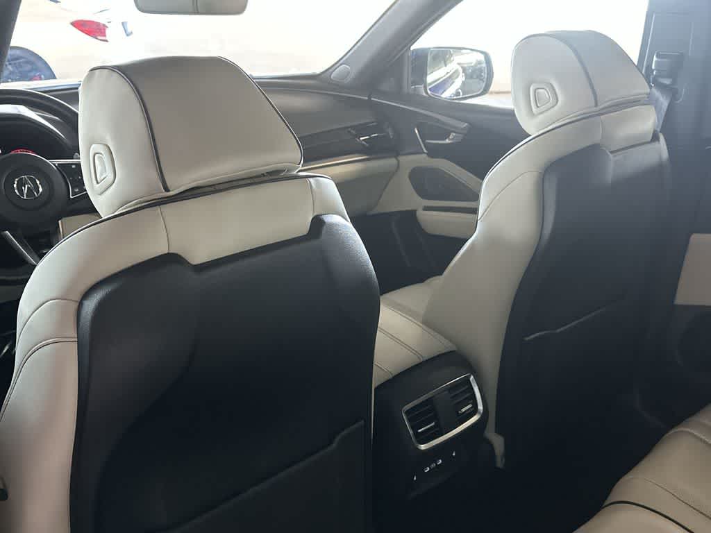 Thumbnail: 2025 Acura RDX - 23