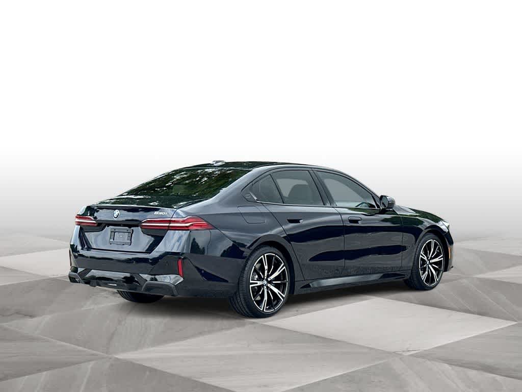 Thumbnail: 2026 BMW 5 Series - 8