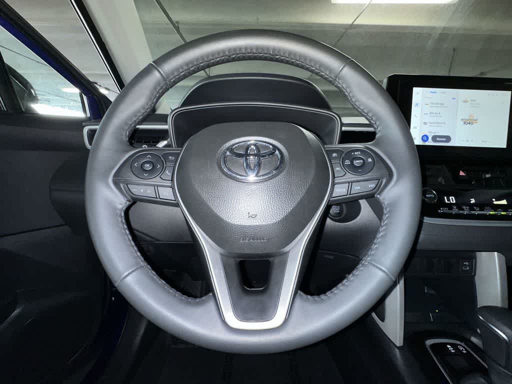 Thumbnail: 2025 Toyota Corolla Cross - 15