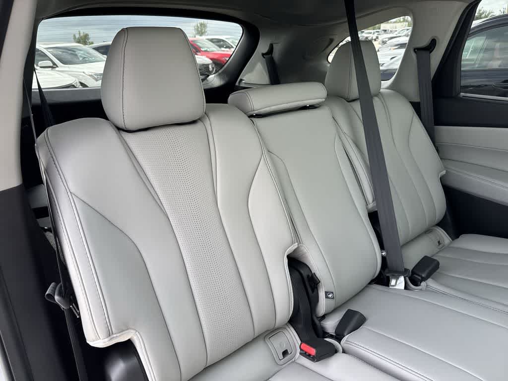 Thumbnail: 2026 Acura MDX - 26