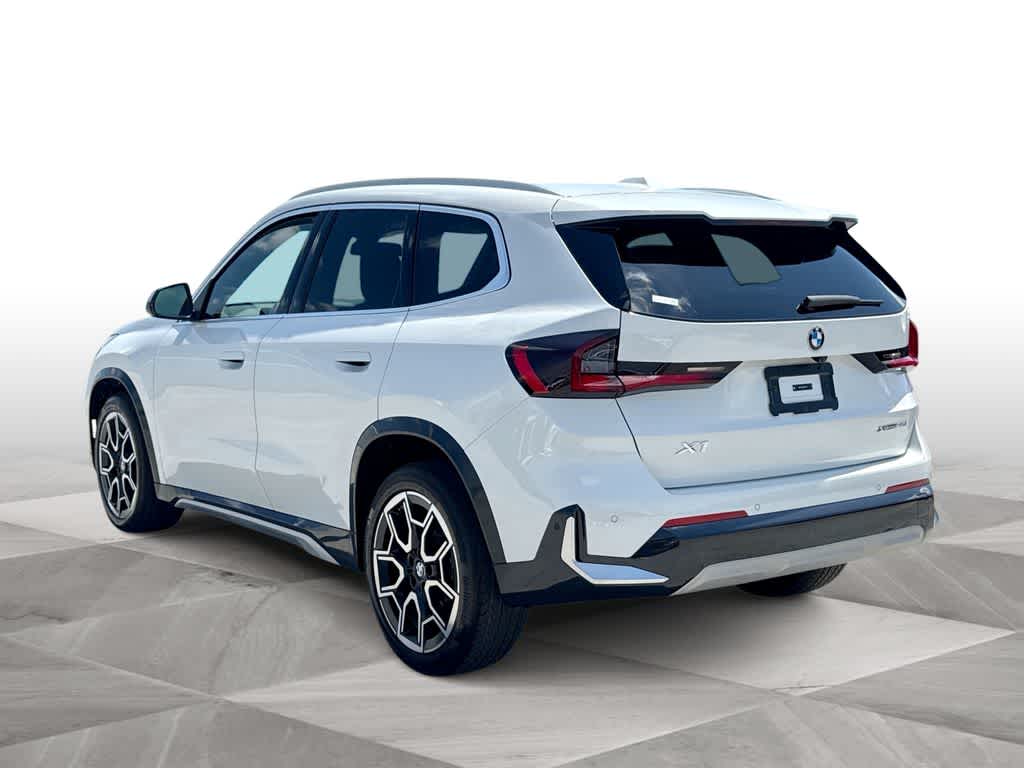 Thumbnail: 2024 BMW X1 - 6