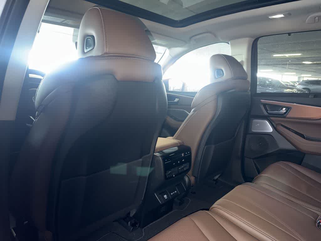 Thumbnail: 2026 Acura MDX - 23