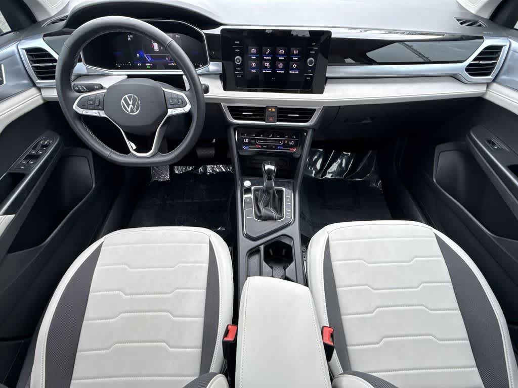 Thumbnail: 2025 Volkswagen Taos - 24