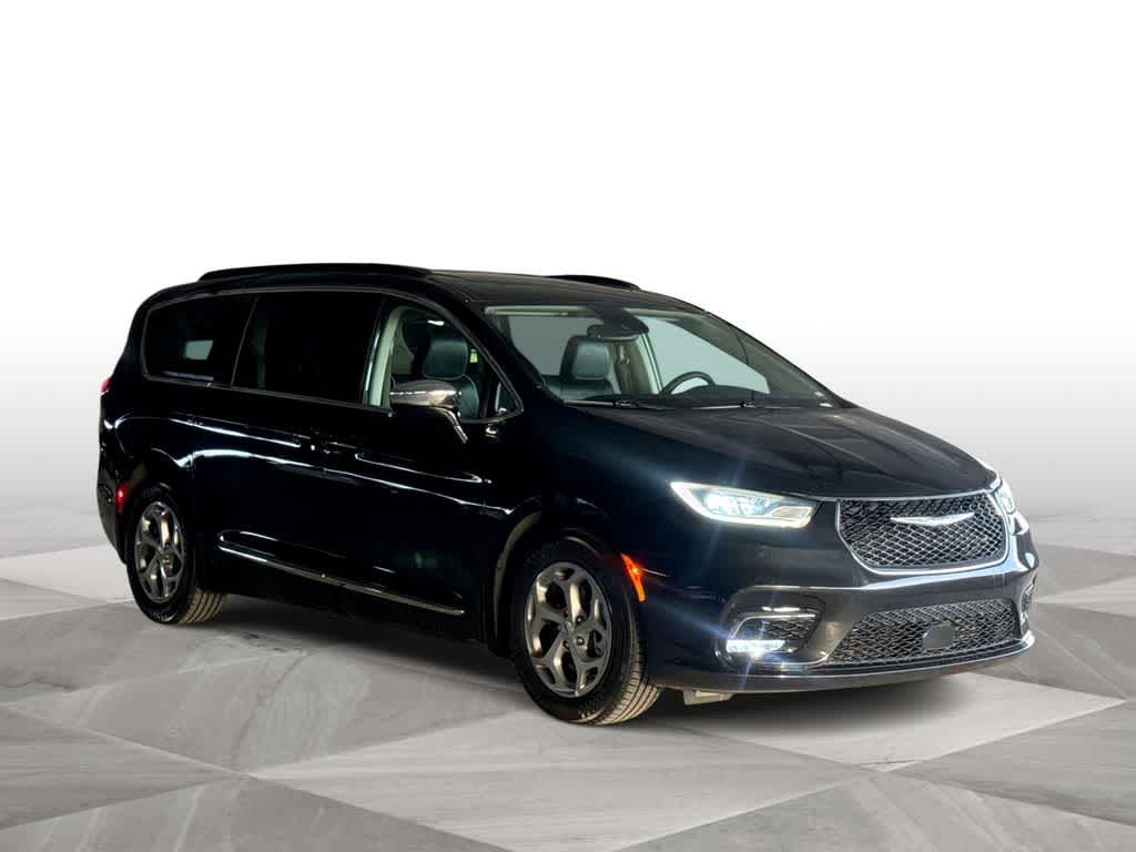 Thumbnail: 2023 Chrysler Pacifica - 2