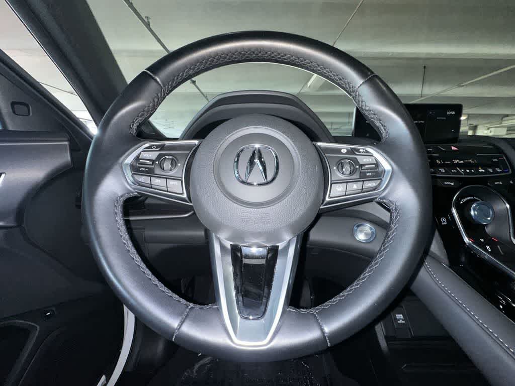 Thumbnail: 2025 Acura RDX - 15