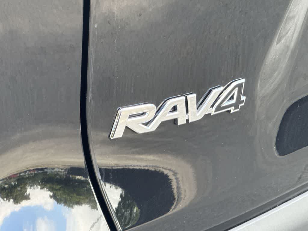 Thumbnail: 2025 Toyota RAV4 - 10