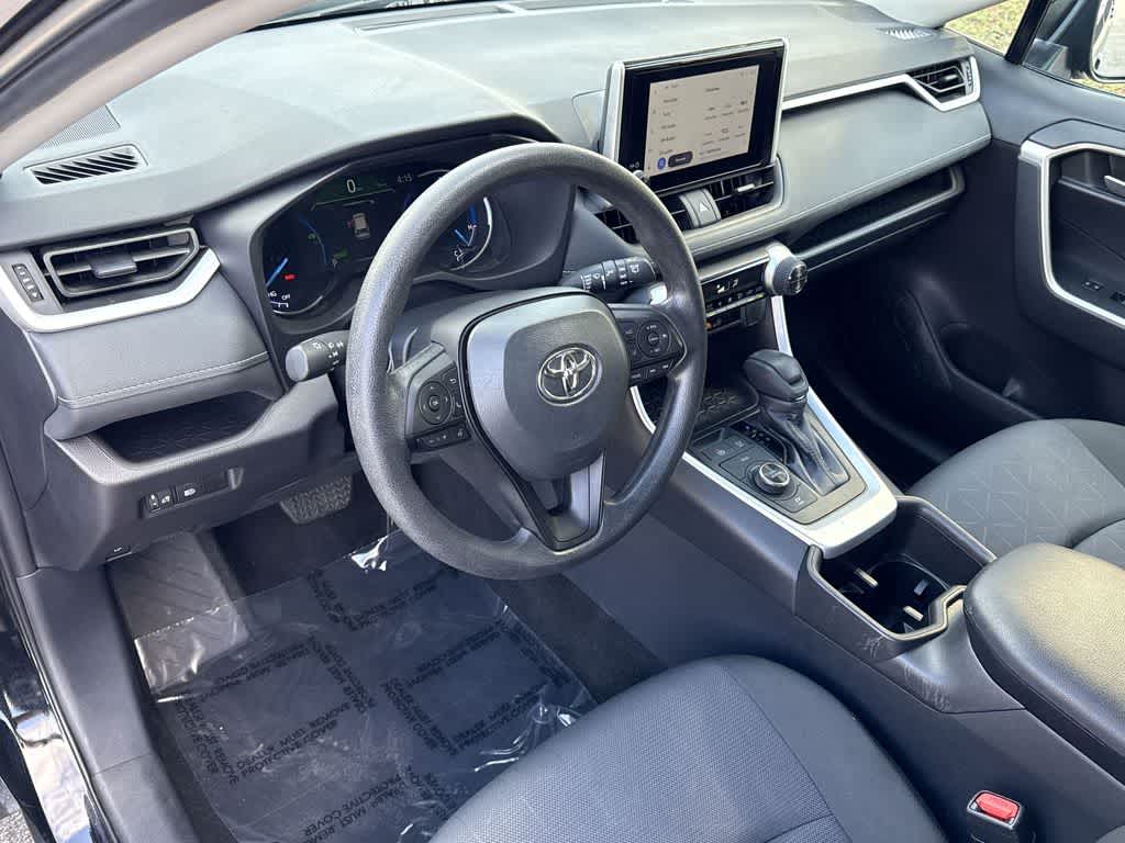 Thumbnail: 2025 Toyota RAV4 - 13