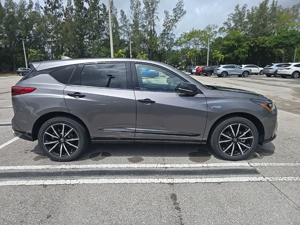 Thumbnail: 2026 Acura RDX - 4