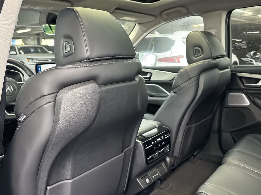 Thumbnail: 2026 Acura MDX - 23