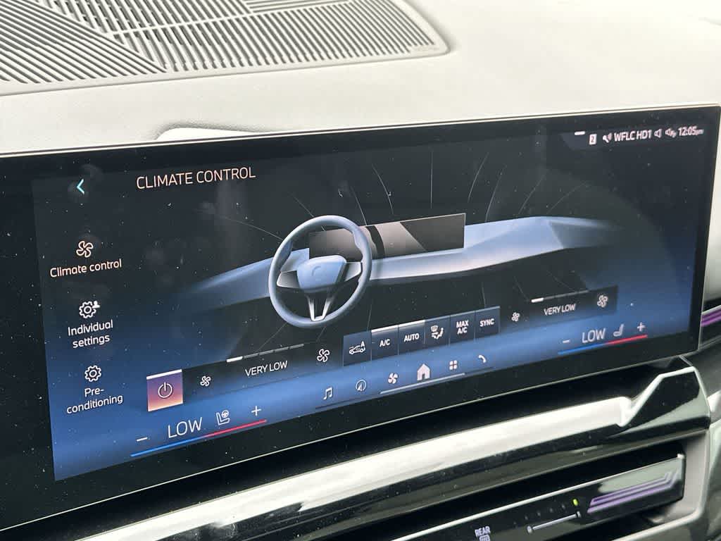 Thumbnail: 2026 BMW 5 Series - 20