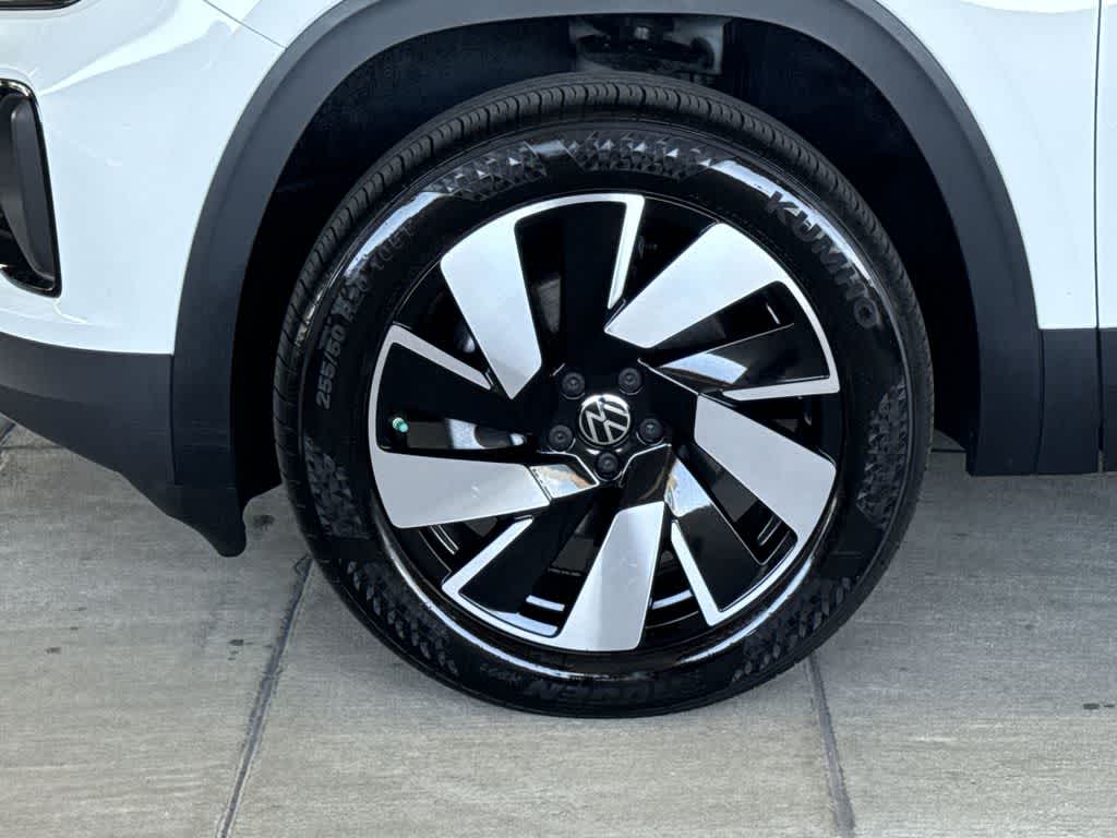 Thumbnail: 2025 Volkswagen Atlas - 11