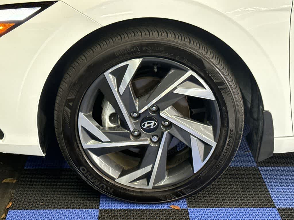 Thumbnail: 2025 Hyundai Elantra - 11