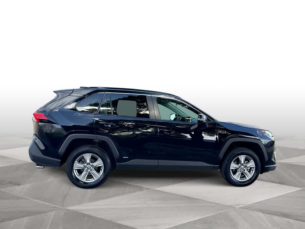 Thumbnail: 2025 Toyota RAV4 - 9