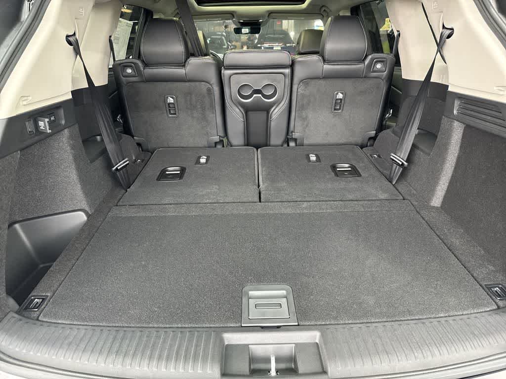 Thumbnail: 2026 Acura MDX - 25