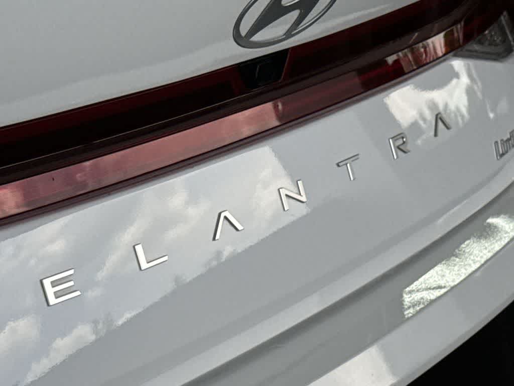 Thumbnail: 2026 Hyundai Elantra - 10