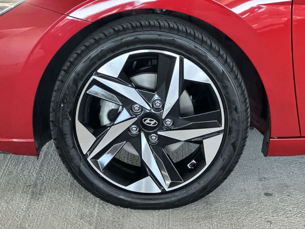Thumbnail: 2023 Hyundai Elantra - 11