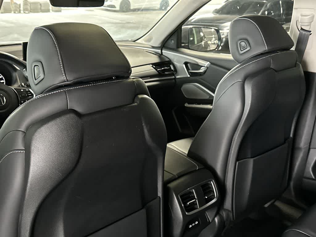 Thumbnail: 2023 Acura RDX - 23