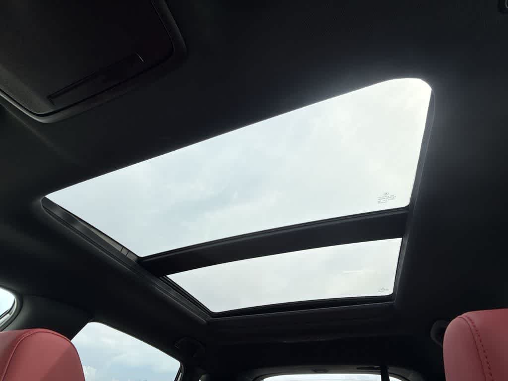 Thumbnail: 2025 Acura ADX - 17