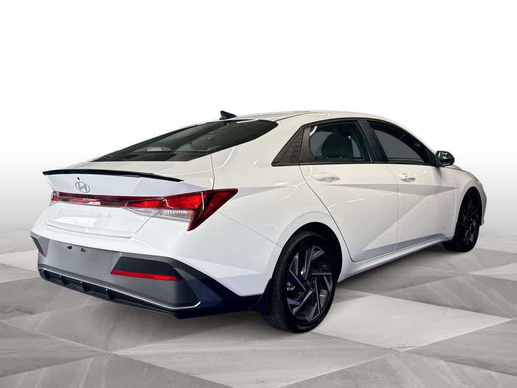 Thumbnail: 2025 Hyundai Elantra - 8