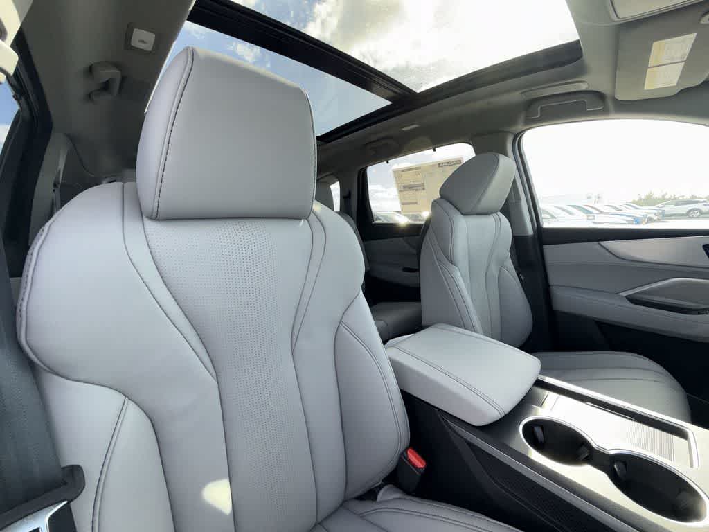 Thumbnail: 2026 Acura MDX - 27