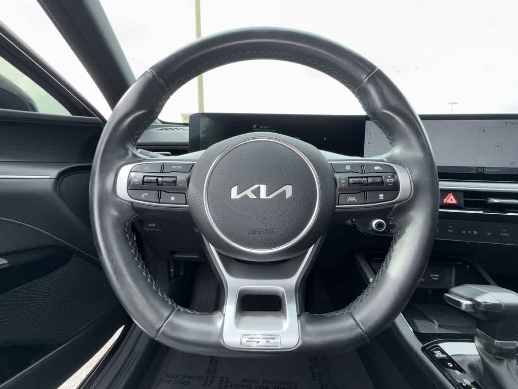 Thumbnail: 2025 Kia K5 - 15