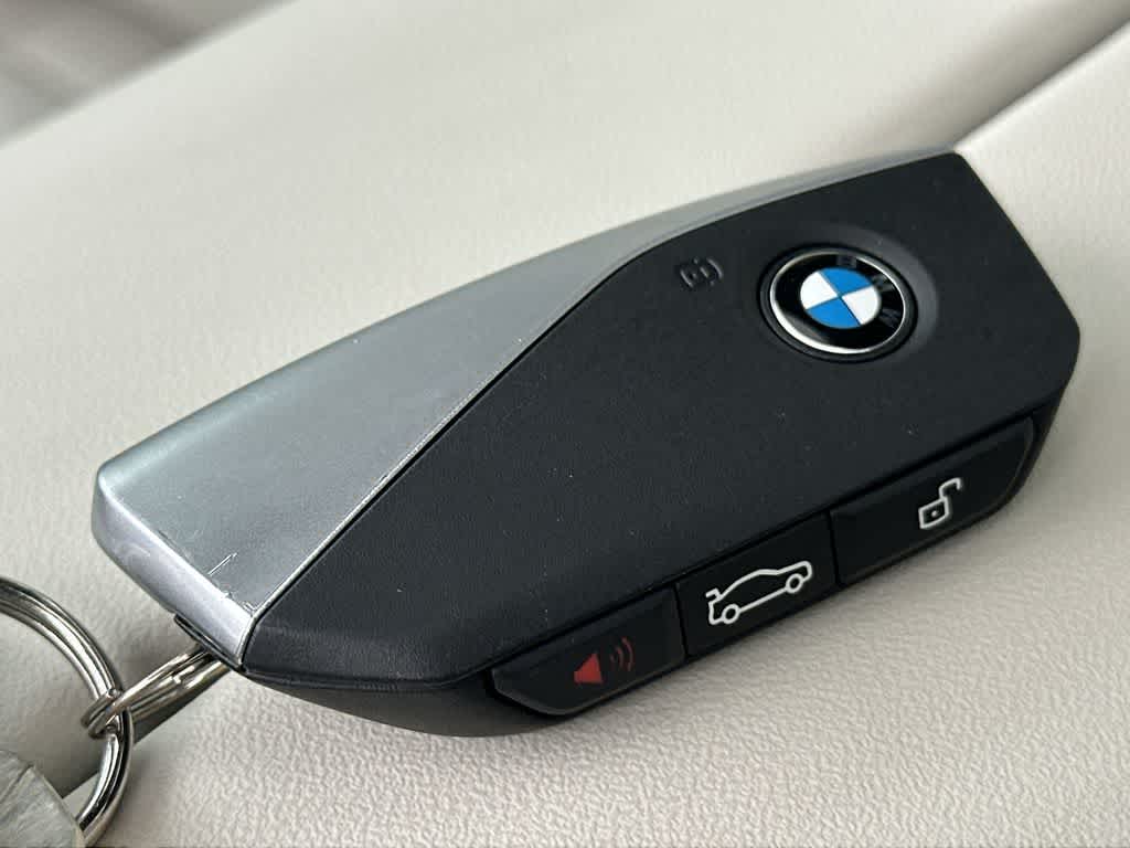 Thumbnail: 2026 BMW 5 Series - 28