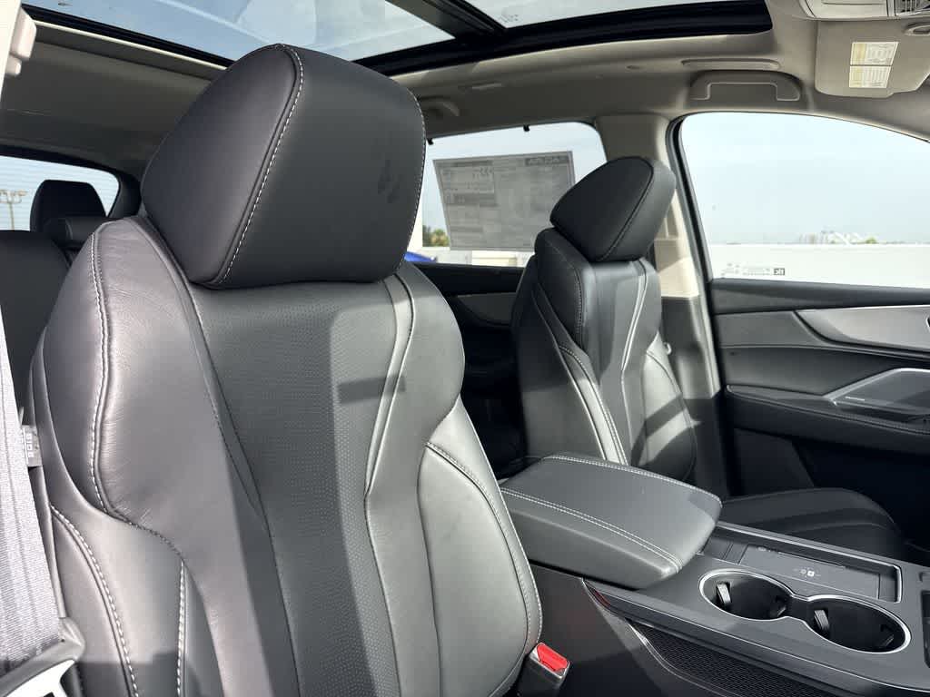 Thumbnail: 2026 Acura MDX - 27