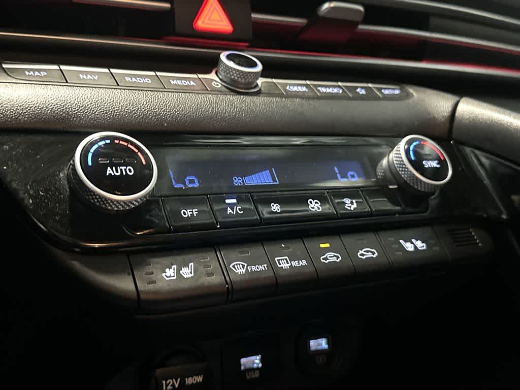 Thumbnail: 2023 Hyundai Elantra - 20
