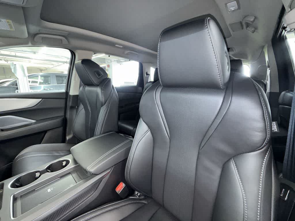 Thumbnail: 2026 Acura MDX - 14