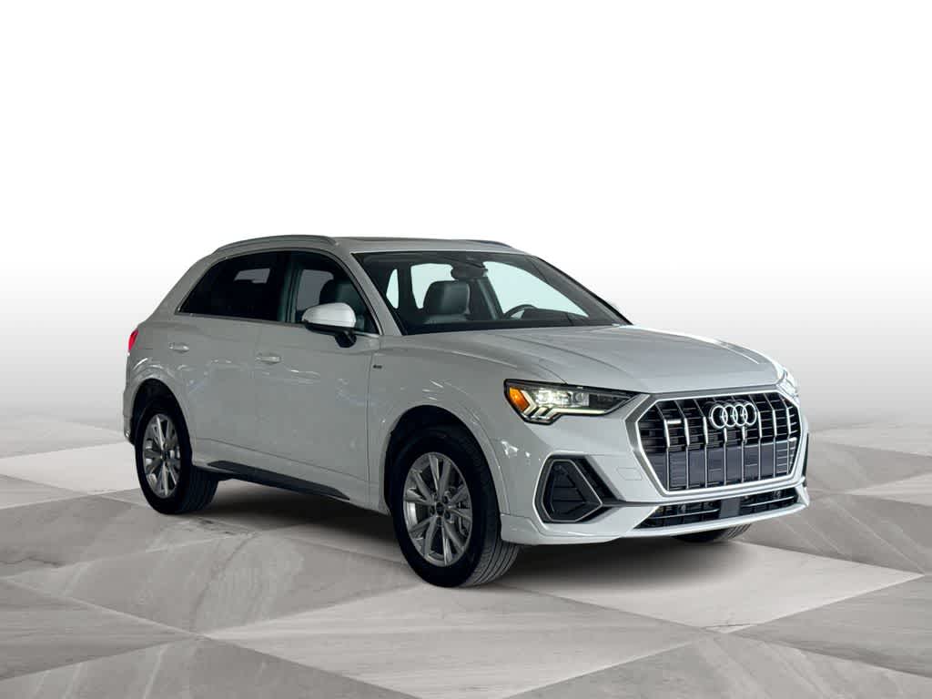Thumbnail: 2025 Audi Q3 - 2
