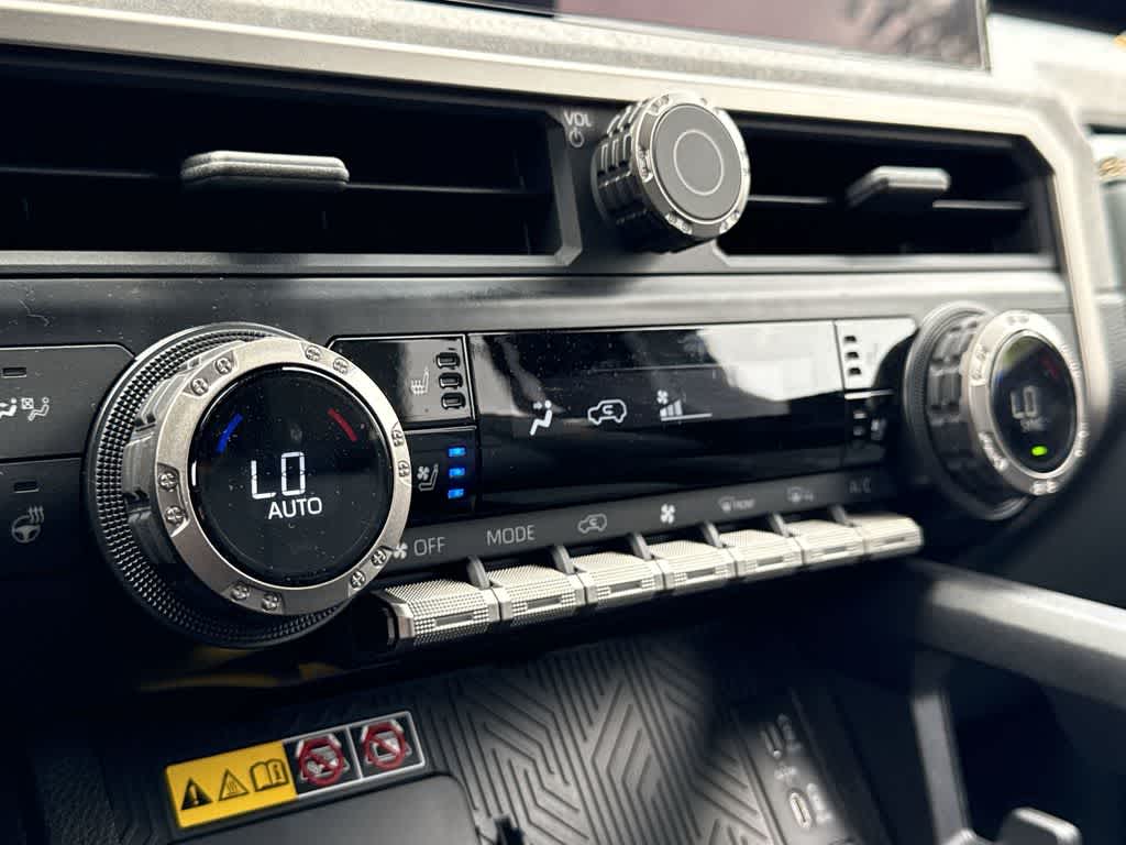 Thumbnail: 2025 Toyota 4Runner - 20