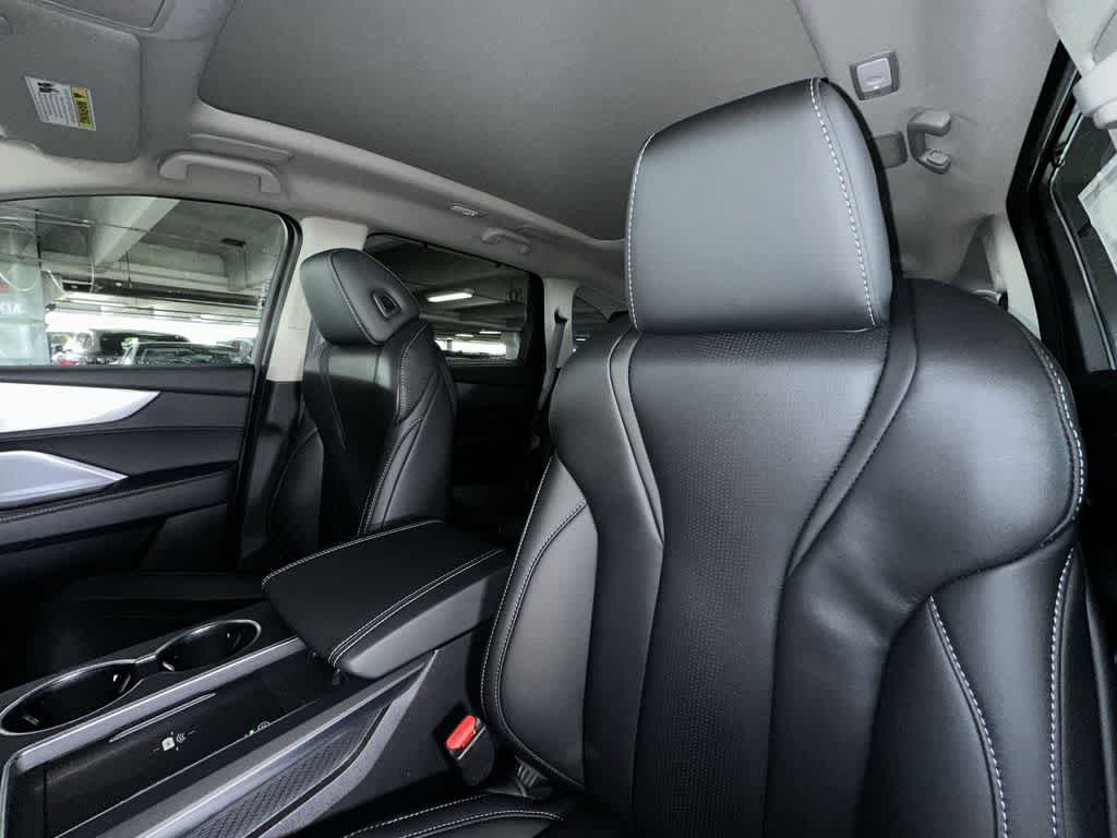 Thumbnail: 2026 Acura MDX - 14