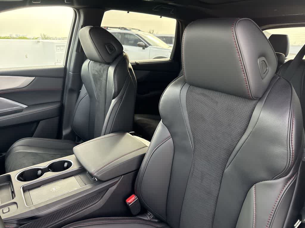 Thumbnail: 2026 Acura MDX - 13