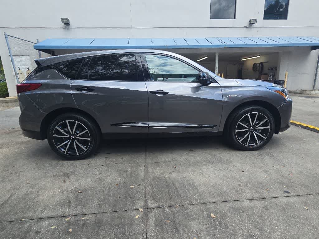 Thumbnail: 2026 Acura RDX - 4