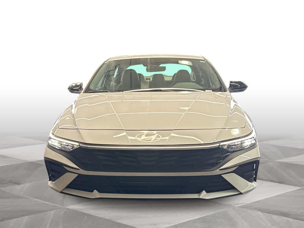 Thumbnail: 2025 Hyundai Elantra - 3
