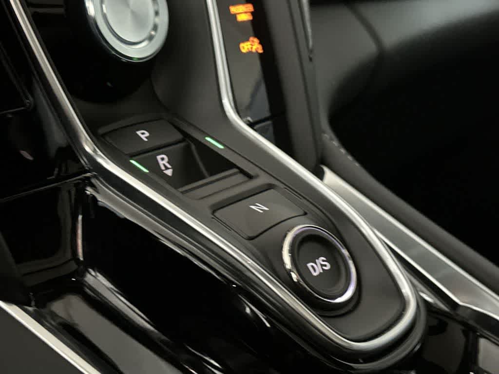 Thumbnail: 2025 Acura RDX - 21